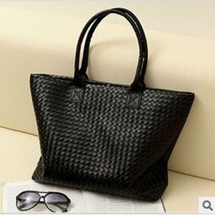 http://i01.i.aliimg.com/wsphoto/v0/996676665_1/Hot-Selling-Women-PU-Leather-Handbag-Tote-Shoulder-Bags-large-capacity-PU-weave-bags-fashion-design.jpg