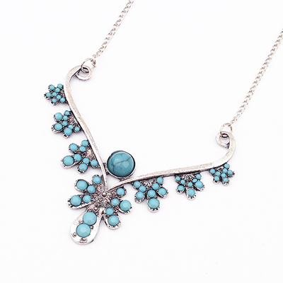 Innovative Design Elegant Ethnic Style Metal Flower Rhinestone Necklace Connected Retro Flower Jewelry