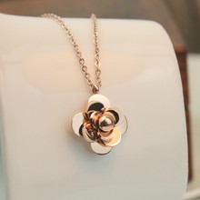 Hot 18K Rose Gold Plated Titanium Camellia Pendant Necklace Charm Jewelry Gift for Women Free shipping