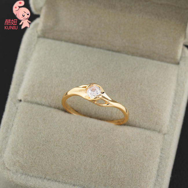 Pure and fresh design 18K Gold Plated Fashion Rings For beautiful Women KUNIU J0305 