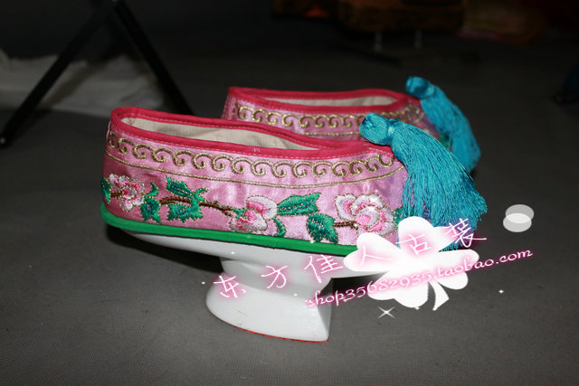 Ancient Chinese Qing Dynasty Princess Shoes Women s flag shoes flower pot bottom shoes