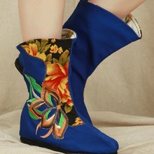New women flat shoes embroidered shoes single boots old Beijing cloth shoes embroidery boots free shipping