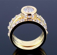 Latest Design Women Shining Luxury engagement ring Nickel Free Plating Top Grade Zirconia Crystal Marriage Anniversary