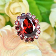 Free Shipping Noble style Fashionb jewelry mystic topaz red garnet crystal rings for women wedding gift