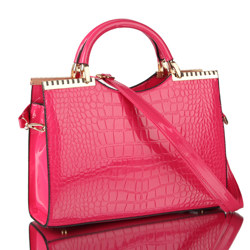 New 2015 European Fashion women handbag high quality crocodile Pu women bag Elegant noble women messenger