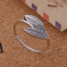 2014 New Arrival Woman Love 925 Silver Ring Setting Austrain Crystal Shape Leave for Easter Mother