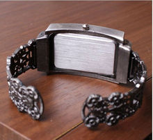 Retro Vintage Antique Hollow Autique Pattern Jewelry Style Ladies Womens Wrist Bangle Bracelet Watch Free Shipping