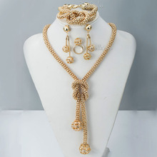 das mulheres ouro chapeado africano conjuntos de bijuterias cadeia de pipoca pavimentada pulseira strass colar brincos anel conjunto(China (Mainland))