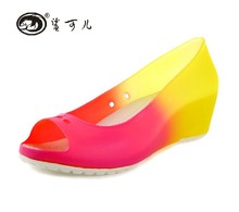 Hot 2014 Color gradient slippers open toe sandals candy crystal mules women s jelly sandals fish