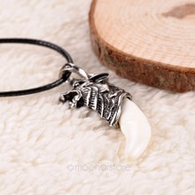 2015 New Stylish Trendy Brave Man Wolf Tooth Necklace Domineering Courage Strength Pendant Necklace Fashion Jewelry ZMPJ180#S2