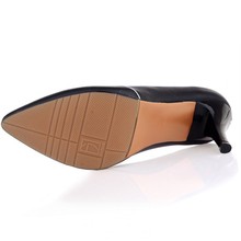  sexy stiletto pointed toe genuine leather pumps spring and autumn shoes fashion black and white