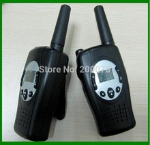 Crank dynamo walkie talkie wind up 2 way radio pair PMR 446mhz portable radios set w
