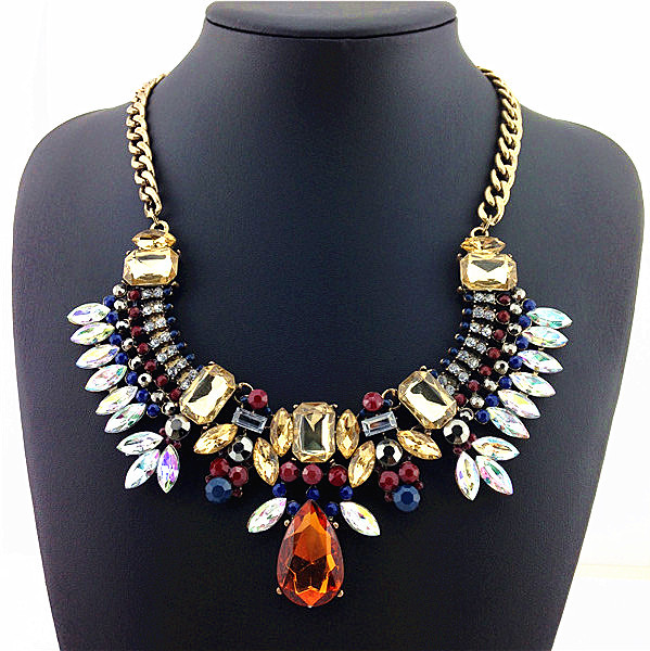 2015 NEW Z Design Fashion Necklace Gorgeous Crystal Fashion Jewelry Necklaces Pendants Multi ethnic Rainbow Statement