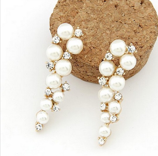 New Brand Bijoux Fashion 18K Gold Charm Crystal Cubic Zircon Diamond Pearl Beads Stud Earrings Women