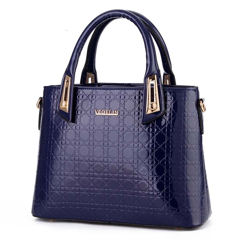 http://i01.i.aliimg.com/wsphoto/v1/32317830439_1/Hot-Sale-2015-New-Handbags-Women-Classic-Europe-and-America-Plaid-Women-font-b-Bags-b.jpg