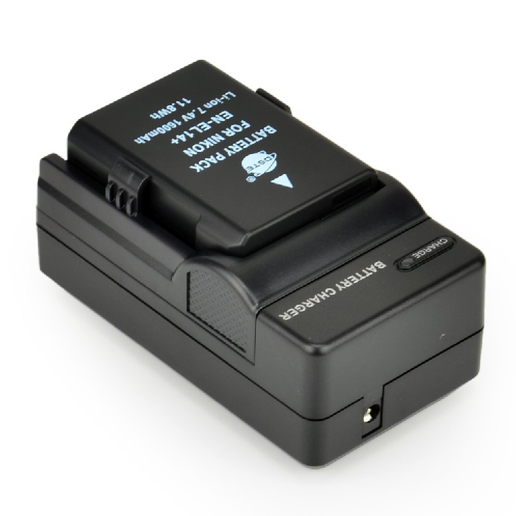 -DC111-compatible-for-Nikon-D5200-D5100-D3100-D3200-P7100-P7000.jpg