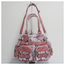 wholesale travel bags leisure bags Luggage handbag material PU Size 40 x26cm 3different colors pink two