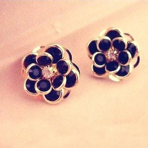 Free shipping Brand designer New fashion high quality Vintage metal flower roses Earrings jewelry for women