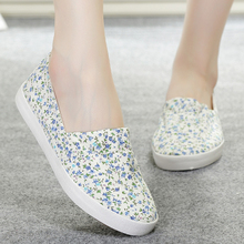 hot selling Canvas shoes female 2014 cotton-made women sneaker low flat boat shoes with flower lazy  canvas floral sneaker 519
