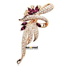 High praise of love South Korea han edition female diamond crystal brooch brooches restoring ancient ways