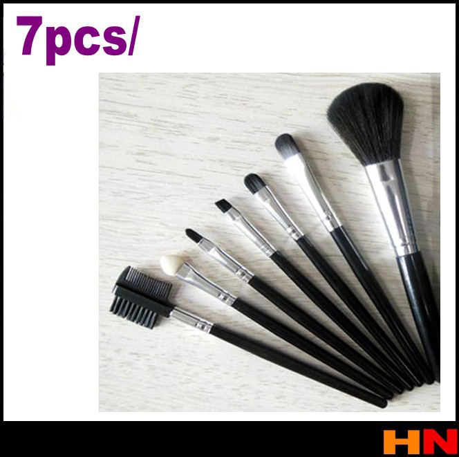 7Pcs Peofessional Makeup Brushes Black Color Cosmetic Tool Factory Wholesale powder eyeshadow smudged eyeliner foundation brush