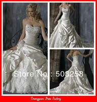 BG72 New Style Strapless Ball Gown Beaded satin Hand-made Flower Wedding Dresses Bridal Gown