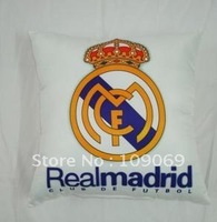 Download this Real Madrid Fans Hold Pillow Square Model picture