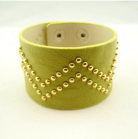 Freie neue Punkart des Verschiffens 2012 PU-ledernes Armband 20pcs/lot der kleinen W runden Nägel des Grasgrüns