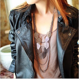 Fashion Jewelry For Women Stray Leaves Necklace