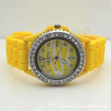 Free Shipping 20pcs lot wholesale 2013 new Geneva Ladies Students girls Watches 100 Silicone Strap Jewelry