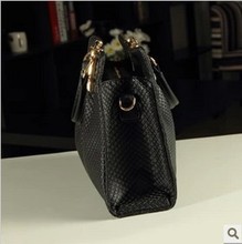 D05 women s handbag trend 2013 women s handbag female shoulder bag handbag messenger bag