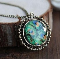  10 mix order Free Shipping 2014 New Fashion Vintage Peacock Feather Gems Retro Circle Necklace