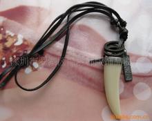 PL034 leather necklaces high quality punk men wolf tooth necklace fashion jewelry 100 genuine leather handmade