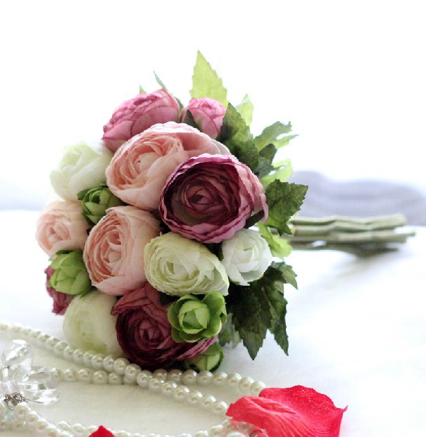 Silk wedding flowers catalogs