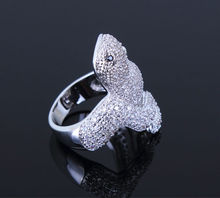 Fall Winter Fashion Jewelry Lovers Luxury Snake Design Ring Top Grade Cubic Zirconia Crystal Prong Setting