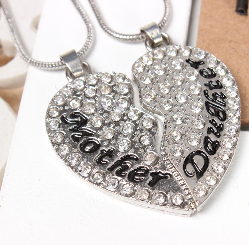 2 PCS Mother Daughter Love Heart New Fashion Crystal Charm Pendant Necklace Creative Mom s Day