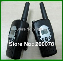 New kids wind up walkie talkies radios crank dynamo portable mobile talkie walkie radio pair interphone