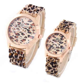 Женева леопарда женщин часы два размера кварцевые наручные часы